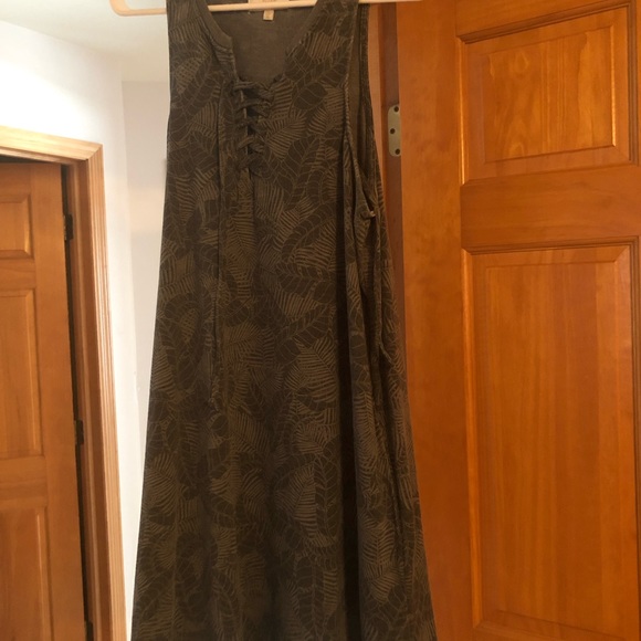 brave Dresses & Skirts - Dress brave Dresses & Skirts - Dress